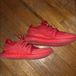 Adidas Tublar size 11